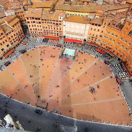 Stilnuovo Charming Apartment In Siena'S Historic Center, Very Close To Piazza Del Campo Exteriör bild